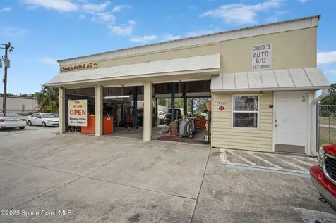 3330 N Courtenay Parkway Merritt Island FL 32953