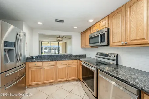 18 Marina Isles Boulevard Indian Harbour Beach FL 32937