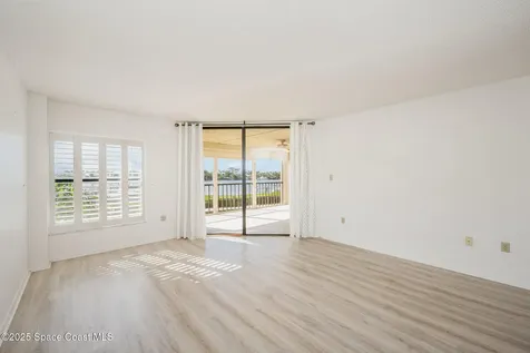 18 Marina Isles Boulevard Indian Harbour Beach FL 32937