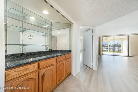 18 Marina Isles Boulevard Indian Harbour Beach FL 32937