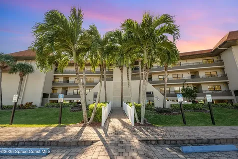 18 Marina Isles Boulevard Indian Harbour Beach FL 32937