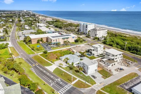 2021 S Orlando Avenue Cocoa Beach FL 32931