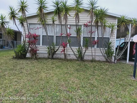 1223 Iriquois Drive Barefoot Bay FL 32976