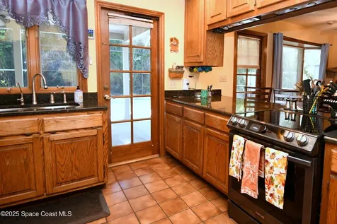740 Nelda Avenue NE Palm Bay FL 32907