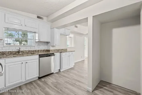 7506 Roberts Road Fort Pierce FL 34951