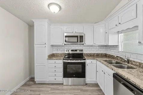 7506 Roberts Road Fort Pierce FL 34951