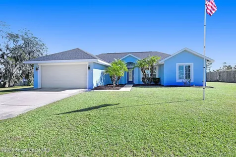 445 Lakeview Avenue Titusville FL 32796
