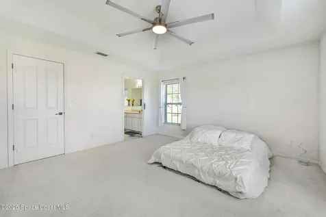 445 Lakeview Avenue Titusville FL 32796