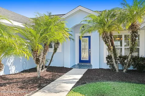 445 Lakeview Avenue Titusville FL 32796