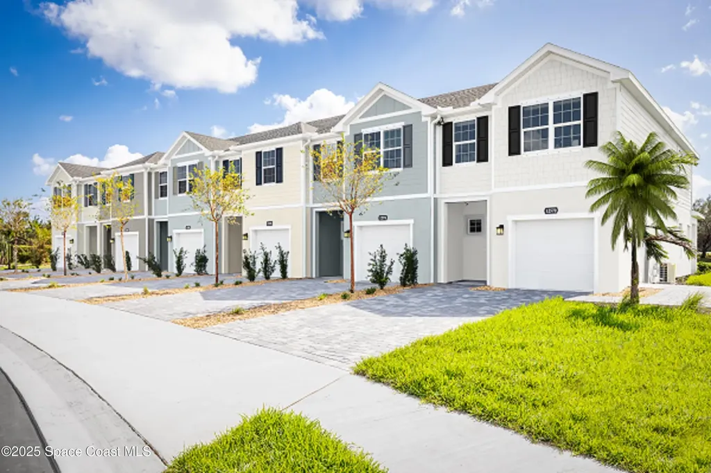 1828 Kendall Pointe Place Melbourne FL 32935