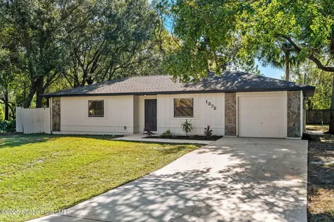 1372 Sagola Street SE Palm Bay FL 32909