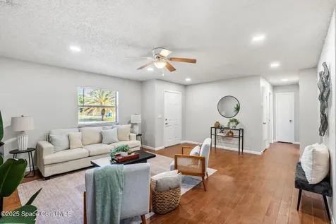 1372 Sagola Street SE Palm Bay FL 32909