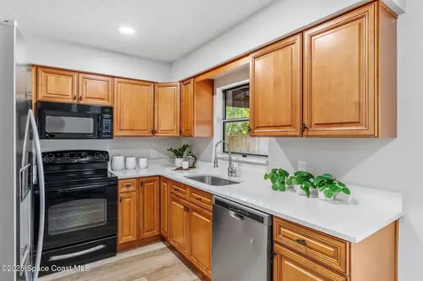 1372 Sagola Street SE Palm Bay FL 32909