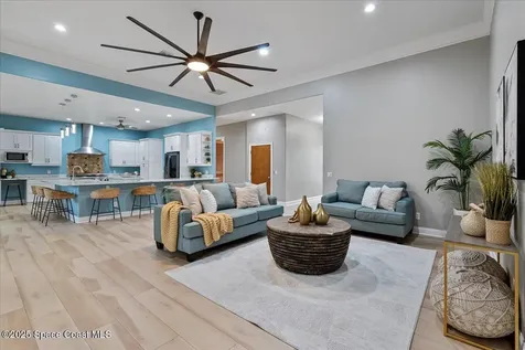 270 Camellia Terrace Indian Harbour Beach FL 32937