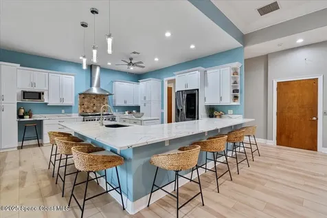 270 Camellia Terrace Indian Harbour Beach FL 32937