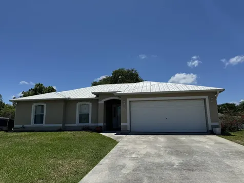 1489 Whitmore Street Sebastian FL 32958
