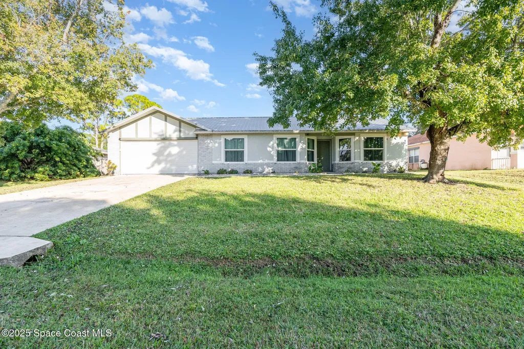 1211 Medina Avenue NW Palm Bay FL 32907