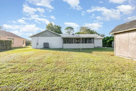 1211 Medina Avenue NW Palm Bay FL 32907