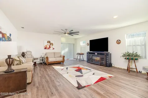 4554 Magenta Isles Drive Melbourne FL 32904