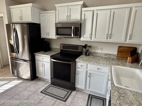 1683 Zaffer Street NW Palm Bay FL 32907