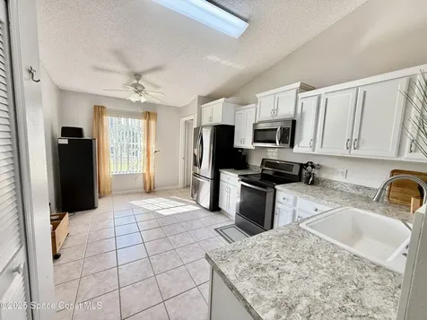 1683 Zaffer Street NW Palm Bay FL 32907