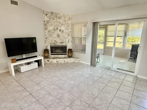1683 Zaffer Street NW Palm Bay FL 32907
