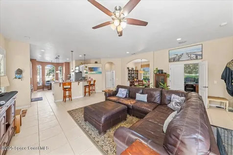 1921 Thornwood Drive SE Palm Bay FL 32909