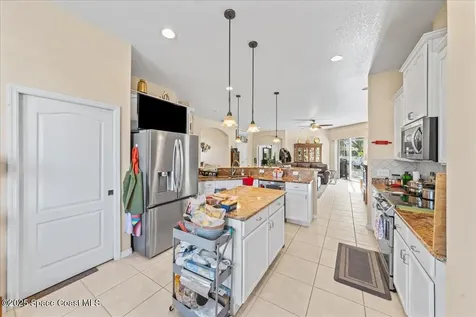 1921 Thornwood Drive SE Palm Bay FL 32909