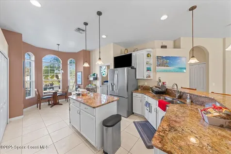 1921 Thornwood Drive SE Palm Bay FL 32909