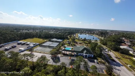 1921 Thornwood Drive SE Palm Bay FL 32909