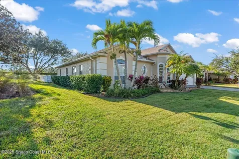 1921 Thornwood Drive SE Palm Bay FL 32909