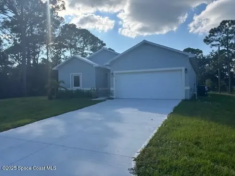 3250 San Jose Avenue SE Palm Bay FL 32909