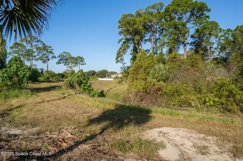 329 Macon Drive Titusville FL 32780
