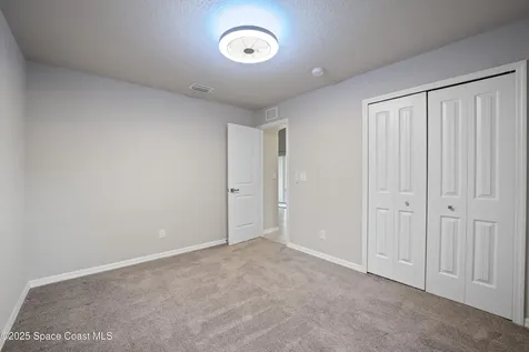 565 Rembrandt Street SE Palm Bay FL 32909