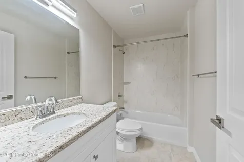 565 Rembrandt Street SE Palm Bay FL 32909
