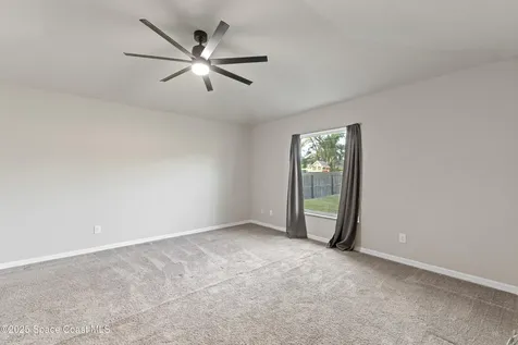 565 Rembrandt Street SE Palm Bay FL 32909