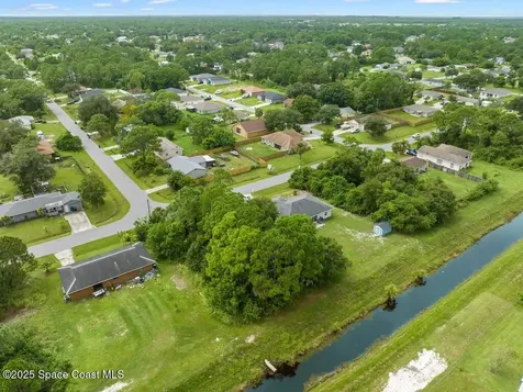 1461 Tidewell Street SE Palm Bay FL 32909