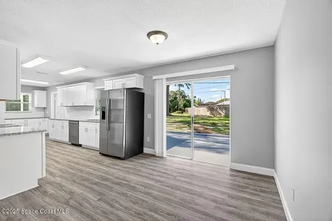56 1st Court SW Vero Beach FL 32962