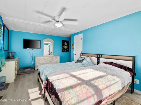 1040 Waterway Drive Barefoot Bay FL 32976