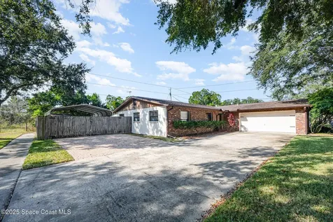 1650 W Carriage Drive Titusville FL 32796