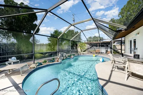 1650 W Carriage Drive Titusville FL 32796