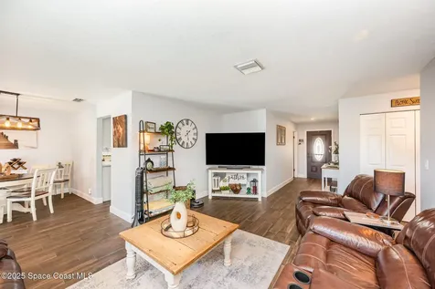1650 W Carriage Drive Titusville FL 32796