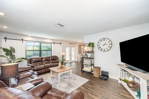1650 W Carriage Drive Titusville FL 32796