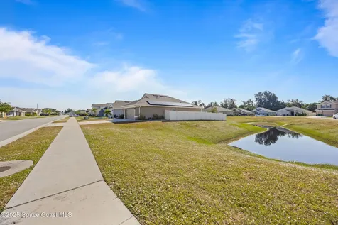813 Moment Street Cocoa FL 32926