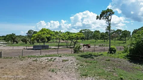 4850 Old Dixie Highway Grant-valkaria FL 32949