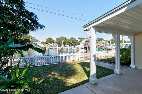 3949 Canal Drive Sebastian FL 32976