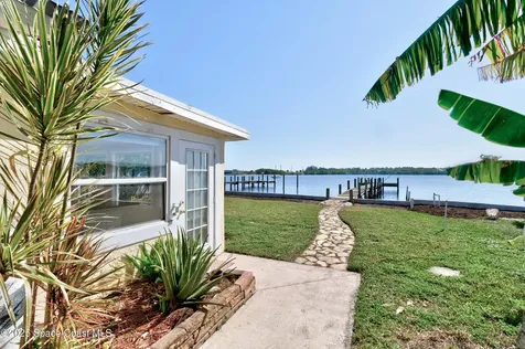 3949 Canal Drive Sebastian FL 32976