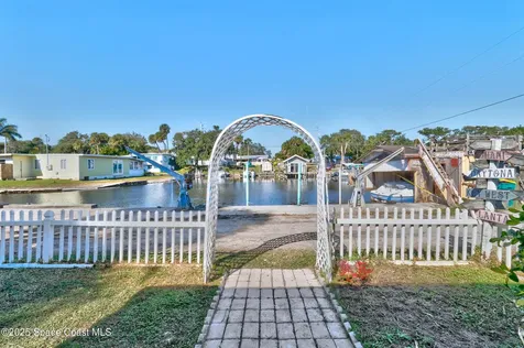 3949 Canal Drive Sebastian FL 32976