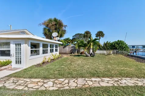 3949 Canal Drive Sebastian FL 32976