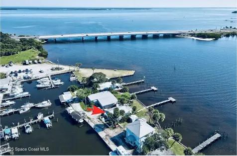 3949 Canal Drive Sebastian FL 32976